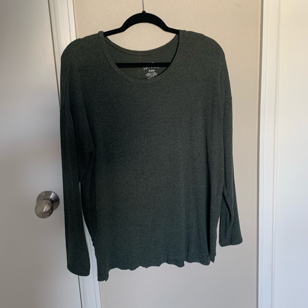 AE green Soft n Sexy Long Sleeve Sweater